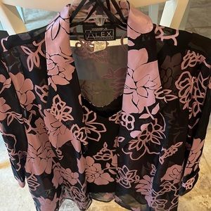 Beautiful 3 piece skirt and blouse set